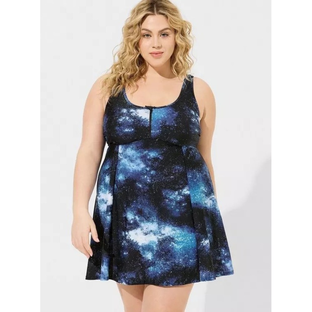 Torrid Wireless Long Zip-Front Swim Dress With‎ Short in Bright Galaxy Black 2X